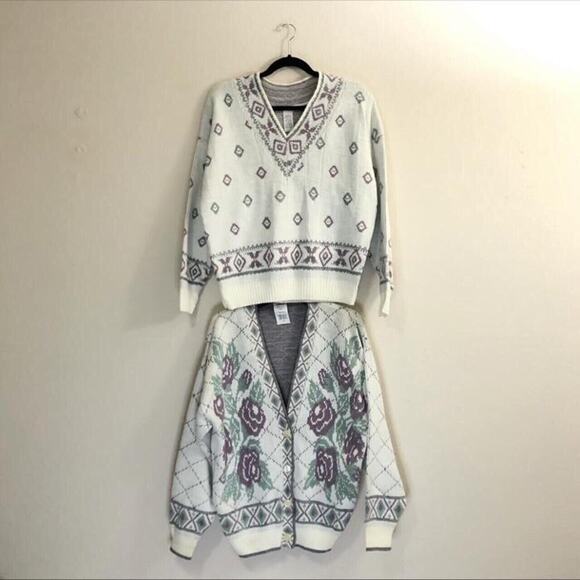 Vintage Size Large Matching Sweater & Cardigan Pastel Knit Floral Cottage Flower - Picture 2 of 8